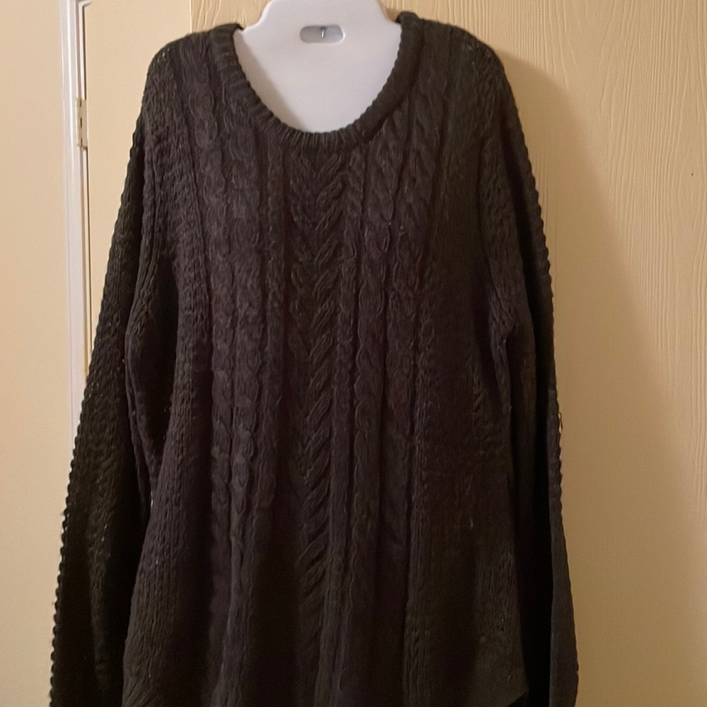 Grey oversized cable knit sweater